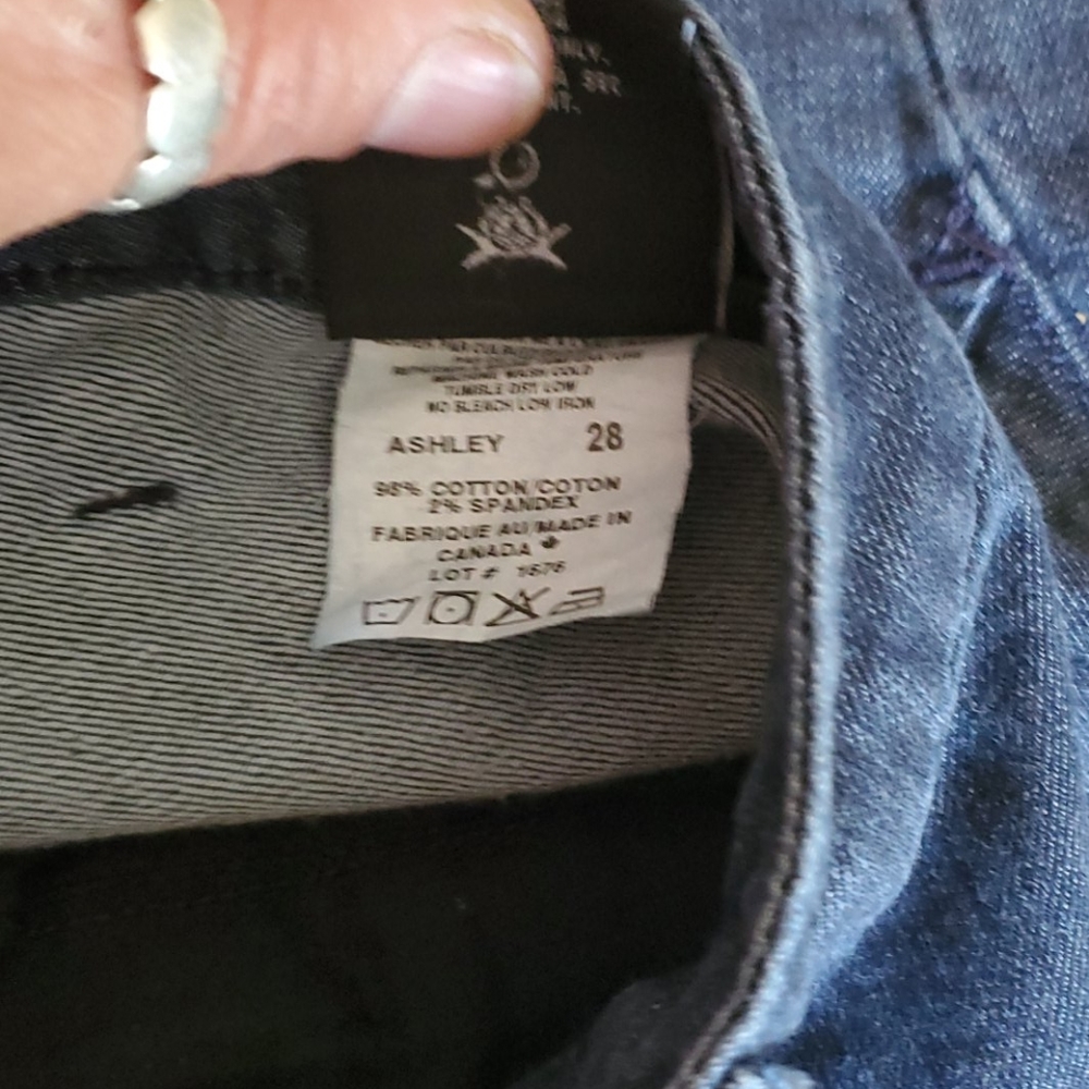 Jeans - Picture 3 of 4